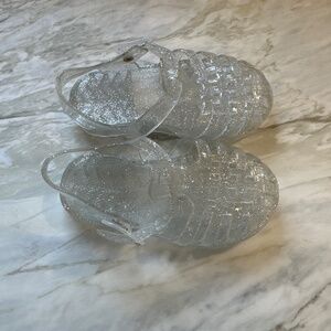 Clear sparkle jelly shoes